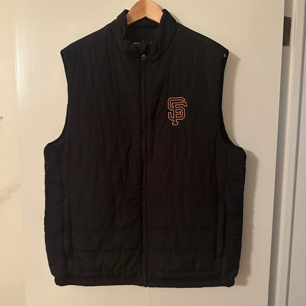 Antigua Black Quilted Vest with San Francisco Giants Logo